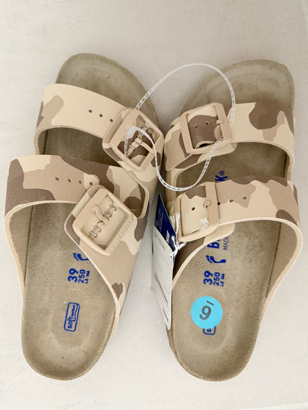 Birkenstock Arizona SoftFootbed Birko- Flor
Desert Soil Gray/Taupe Sandal US6
